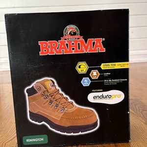 NWT..Brahma leather steel toe boots, size 7 1/2 brown NEW IN BOX.